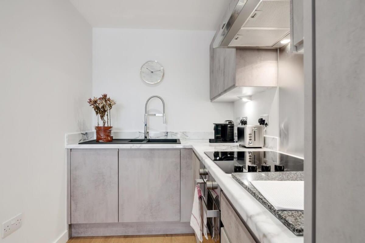 לידס Beautiful 2 Bed Apartment In A Converted Mill מראה חיצוני תמונה