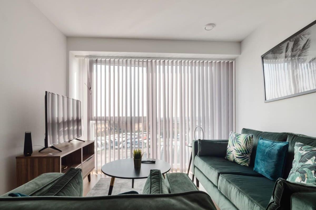 לידס Beautiful 2 Bed Apartment In A Converted Mill מראה חיצוני תמונה